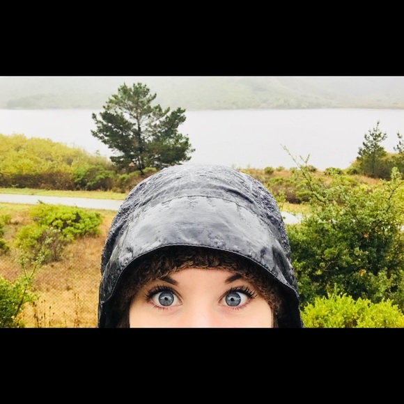 Meet your Posher, Elisa - Picture 1 of 1